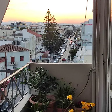 καλλιστώ - With Free Parking Chania (Crete)